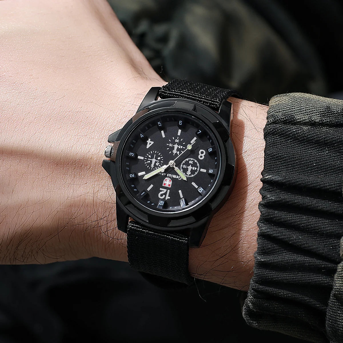 🎁 Conjunto de 4 Relógios Militares Masculinos-Qualidade Média